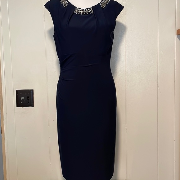 Vince Camuto Dresses & Skirts - Vince Camuto navy evening dress. Size 10